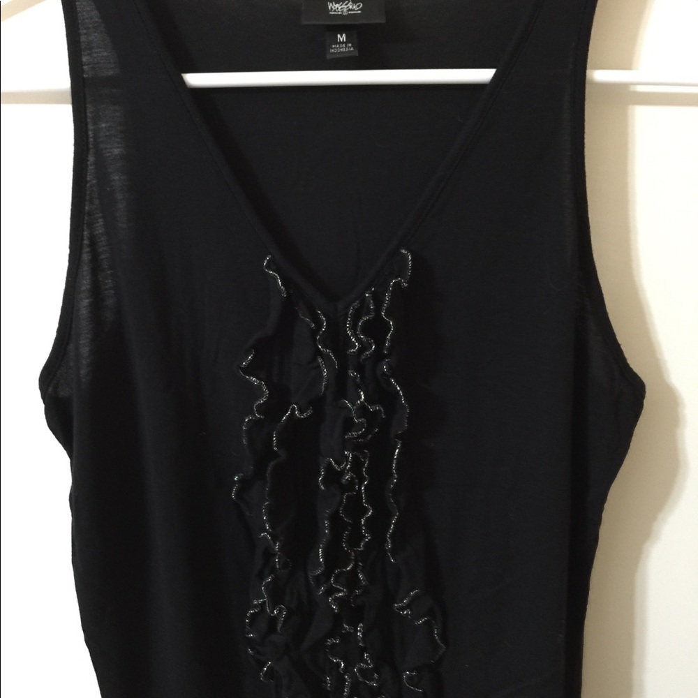 Sexy V-neck Ruffled Tank